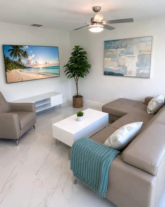 Casablanca 2 · Waterfront w/ Boat Dock &Hot Tub 2mi FLL 4mi Beac - Image 4